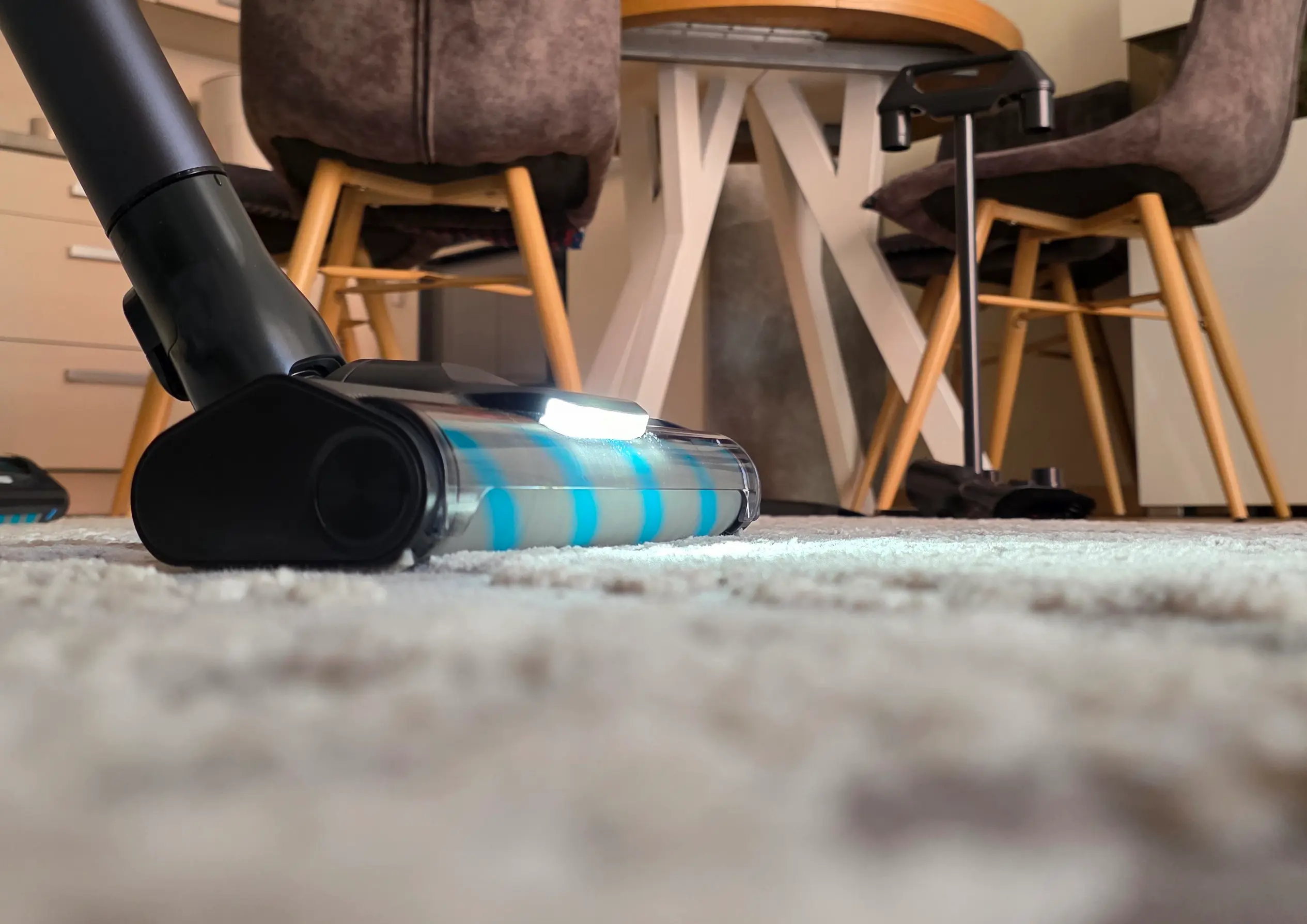 Bespoke AI Jet Ultra Slim LED+ Brush